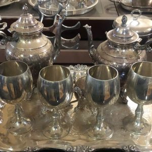 Đồ nội thất và Trang trí