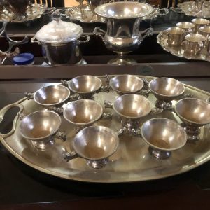 Đồ nội thất và Trang trí