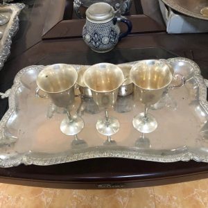 Đồ nội thất và Trang trí