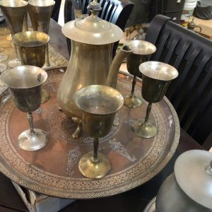 Đồ nội thất và Trang trí